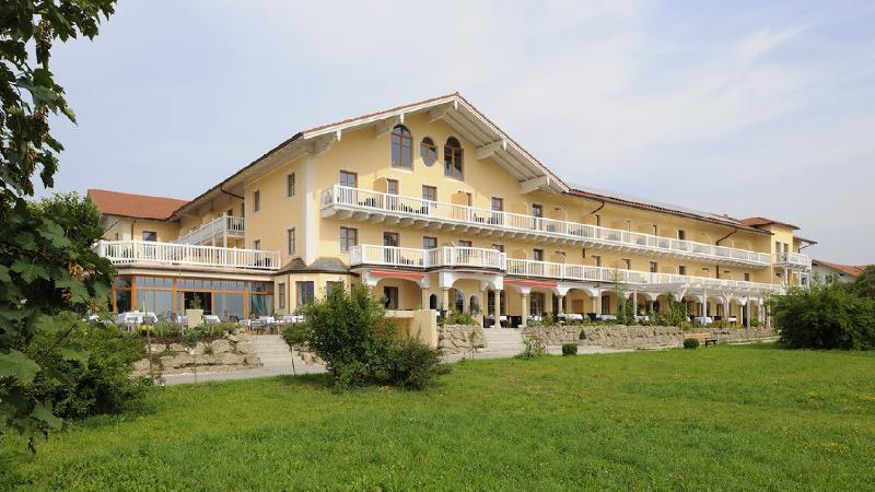 Wellness Natur Resort Gut Edermann Teisendorf Ngoại thất bức ảnh